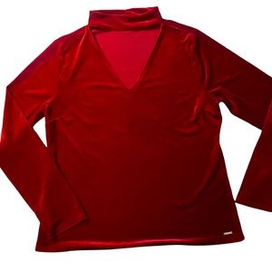 Perfect for Valentines Day! Velvet red shirt